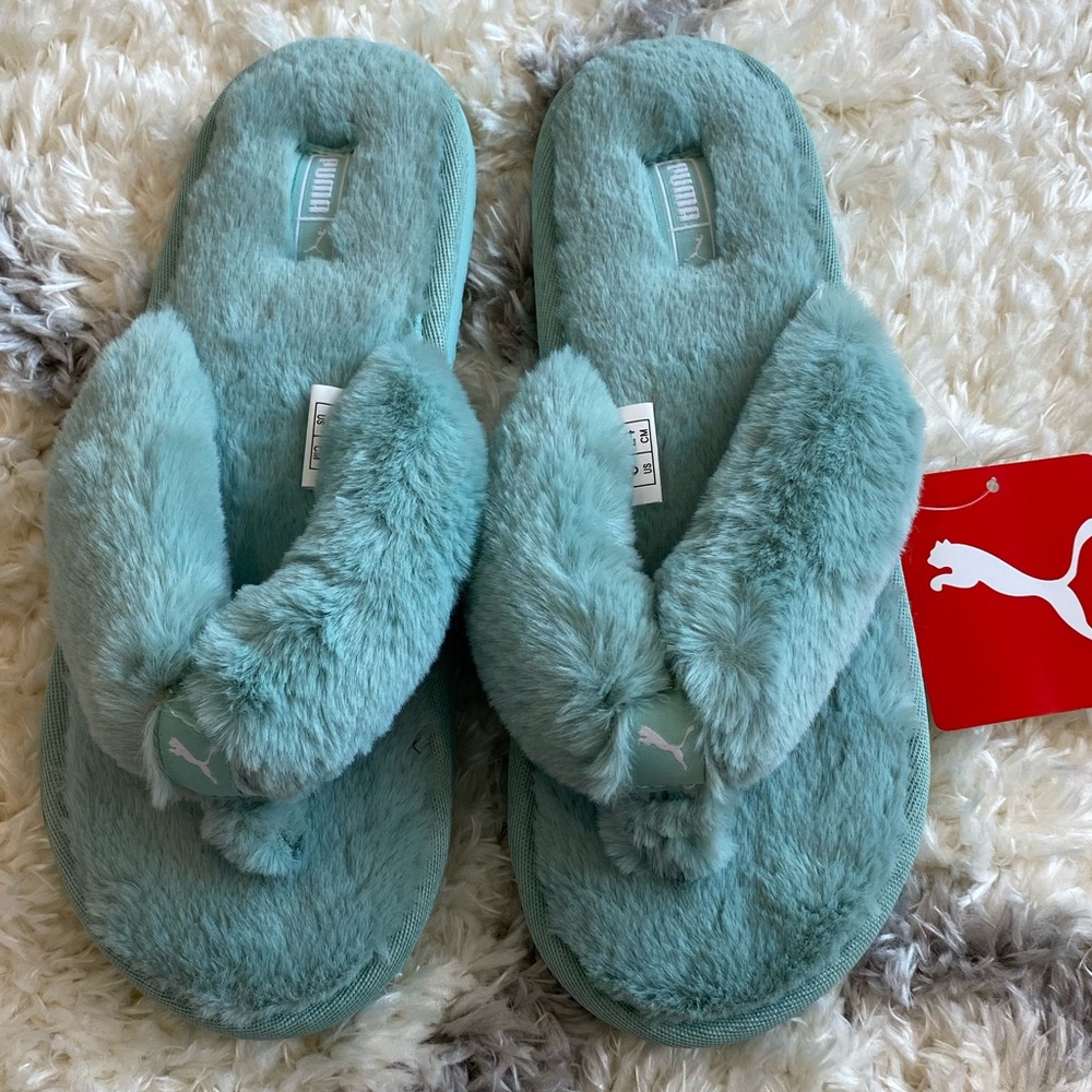 PUMA Fluff Flip Women's Shoes